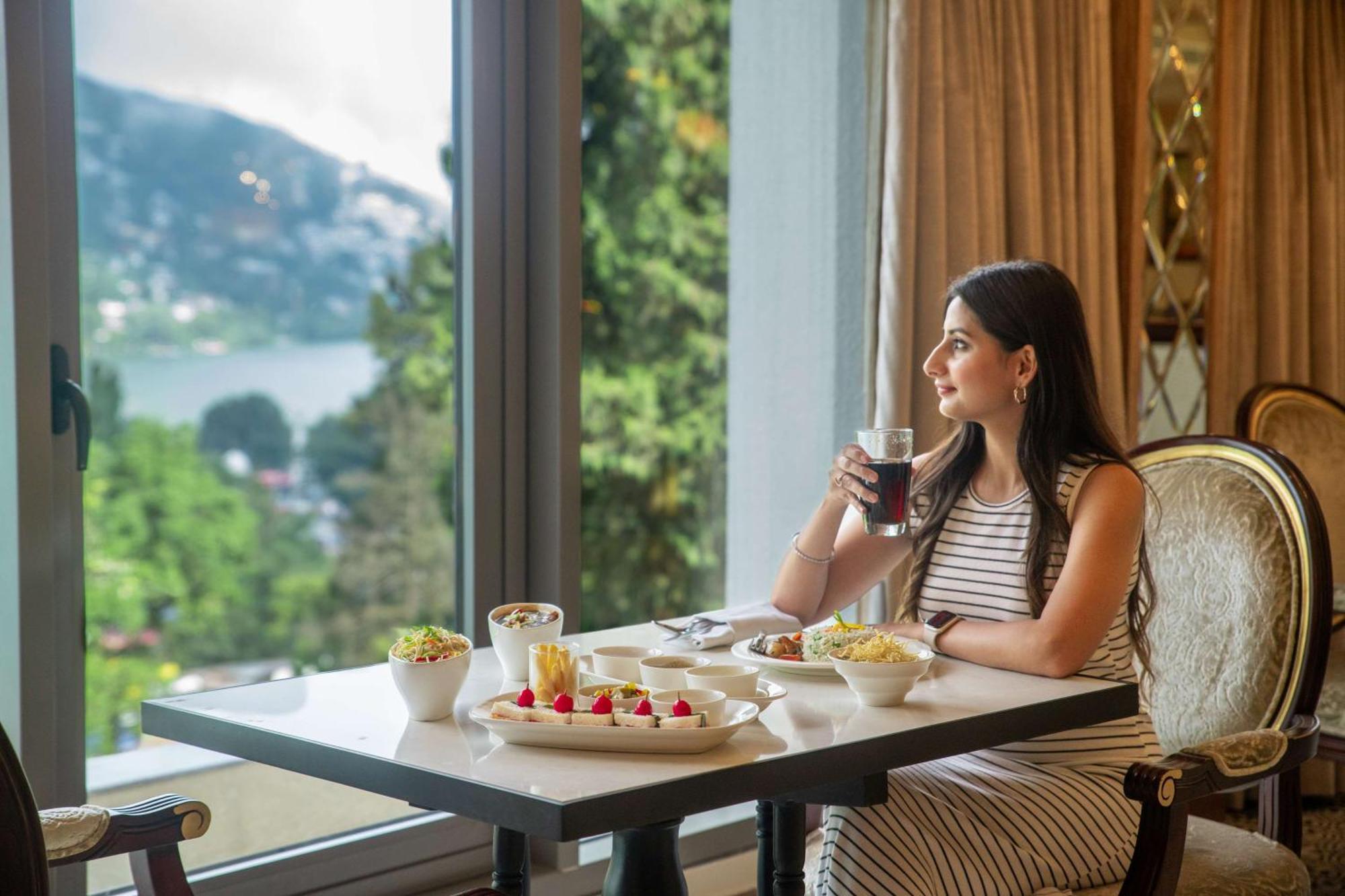 Namah Nainital, A Member Of Radisson Individuals Retreats Ξενοδοχείο Εξωτερικό φωτογραφία